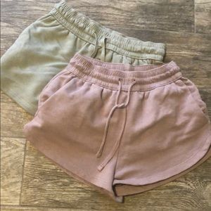 Set of 2 high waisted lounge shorts